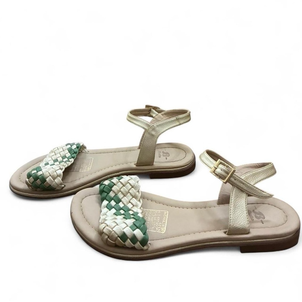 Chic Woven Green and Cream Sandals